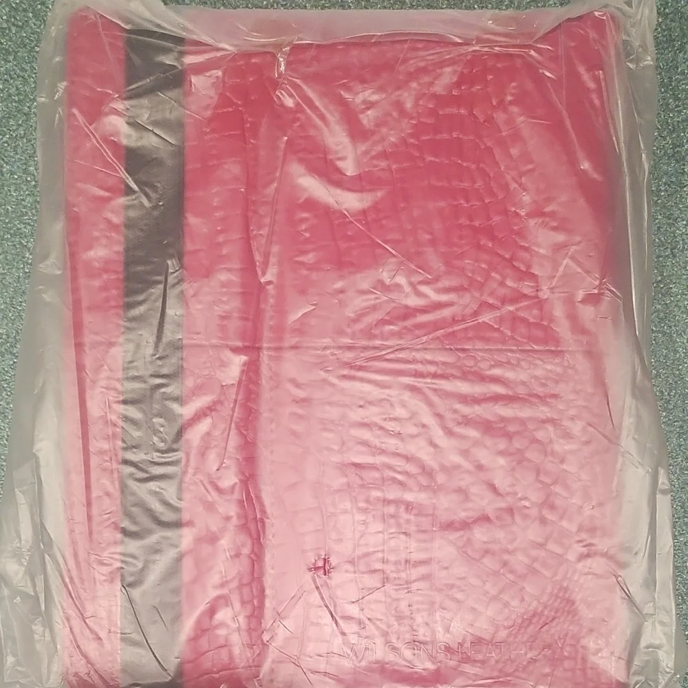 Wilsons Leather Pink Tablet Case